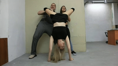 Alice demonstrates her superiority to Naomi